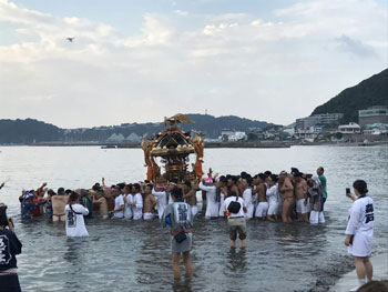 祭り-夏の終わり、秋の始まり
